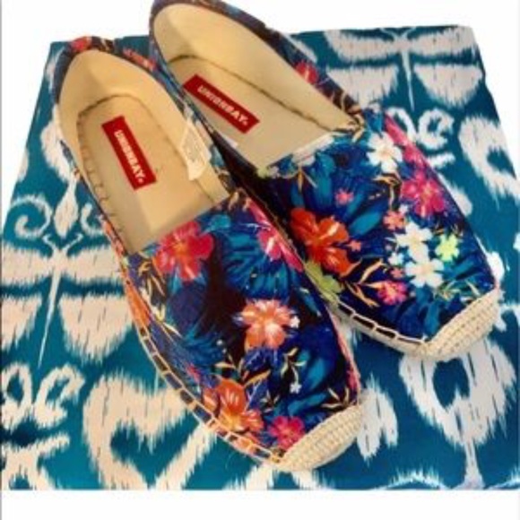 2xHP 💝Union bay Floral Hawaiian Espadrilles - Picture 2 of 6